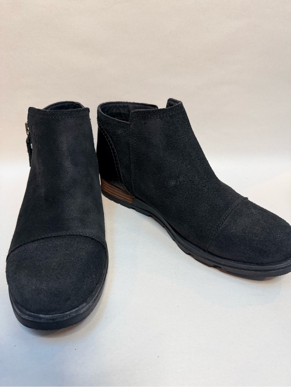 Sorel Major Black Low Suede Ankle Boots Womens 8 Leather Chukka Winter Booties